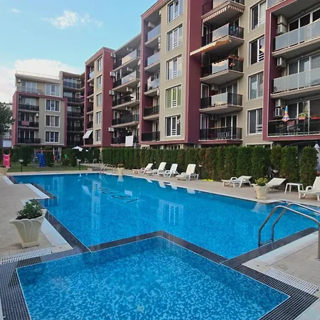 Διαμέρισμα уютные Vip Park Σάνι Μπιτς